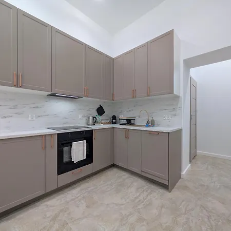 Rynek With Balcony By Bookinghost Wrocław